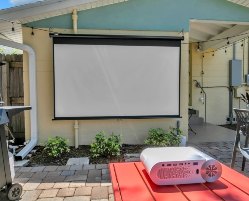 Patio with Day Screen for projector TV