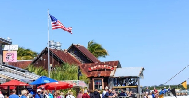 John's Pass Madeira Beach scene